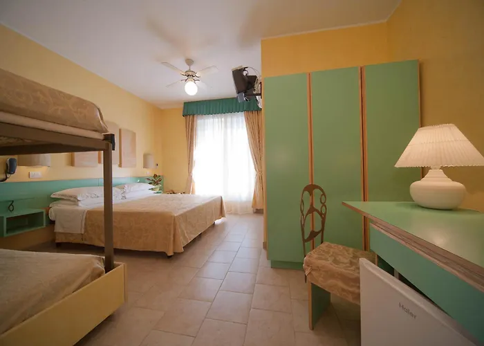 Hotel Derby 3*